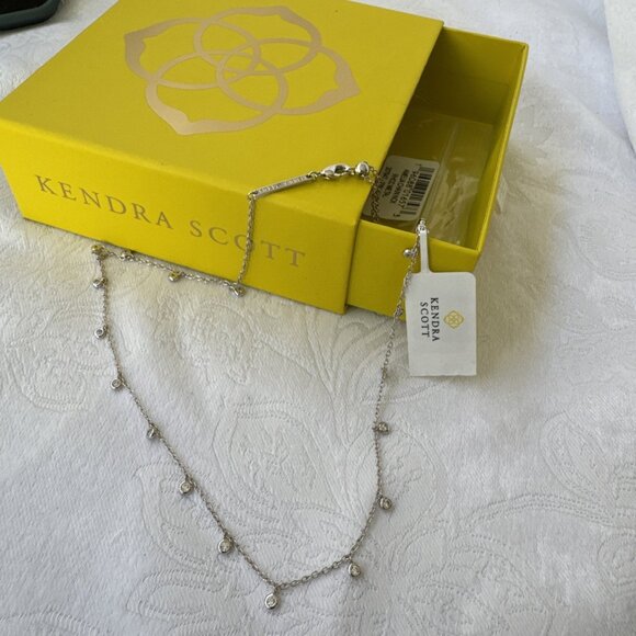 Kendra Scott Jewelry - Kendra Scott Amelia Rhodium Brass Silver Tone Necklace 19" NEW w BOX